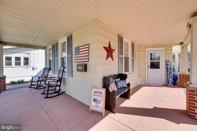 123 Heulings Ave, Riverside, NJ 08075 - photo 2