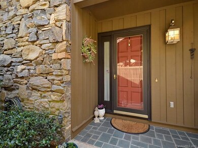 Stone Entry Accent Wall