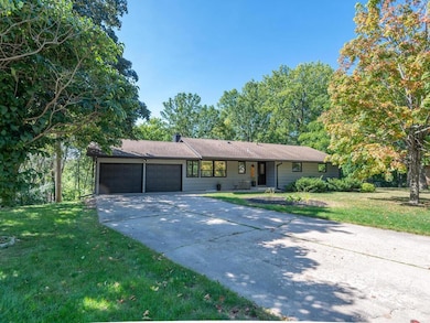 16003 Birch Ln, Minnetonka, MN 55345 - photo 2