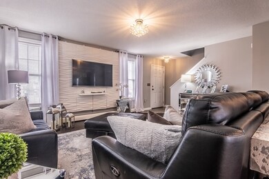 7 9th St unit UA, Nashua, NH 03060 - photo 5