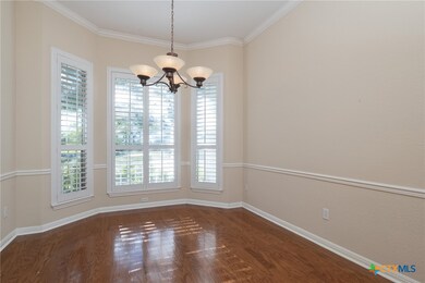 140 Plantation Dr, Seguin, TX 78155 - photo 2