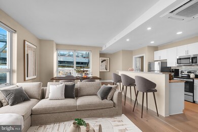 235 N Christopher Columbus Blvd unit 1604, Philadelphia, PA 19123 - photo 2