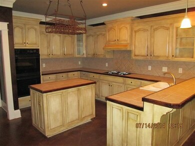 435 Wellesley Dr, Conway, AR 72034 - photo 5