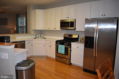 613 Trout Run Ct, Odenton, MD 21113 - photo 7