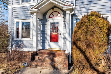 920 Sparrow Ave, Lansing, MI 48910 - photo 4