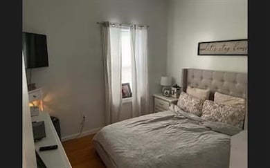 256 Union St unit 2W, Fall River, MA 02721 - photo 2