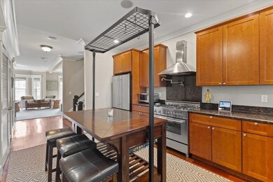 474 E 4th St unit 3, Boston, MA 02127 - photo 3