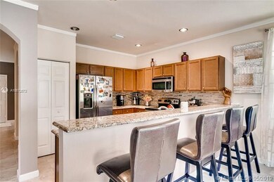 3452 W 86th Terrace, Hialeah, FL 33018 - photo 7