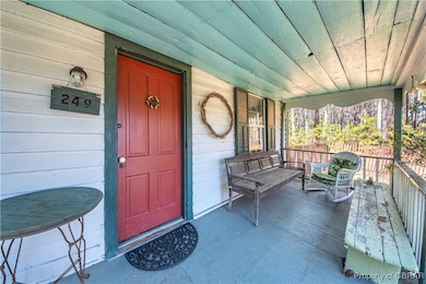 257 Horseshoe Bend Rd, Deltaville, VA 23043 - photo 6