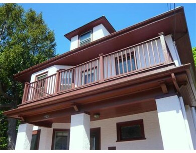 915 Canterbury St, Roslindale, MA 02131 - photo 4