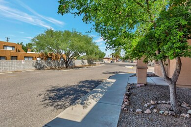 3235 N Stone Ave unit A&B, Tucson, AZ 85705 - photo 5
