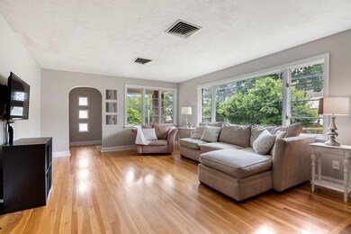 135 West St, Milford, MA 01757 - photo 5