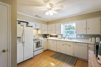 916 11th St, West Des Moines, IA 50265 - photo 7