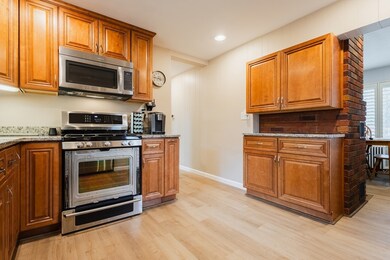25 Randolph Rd, Worcester, MA 01606 - photo 5
