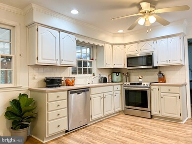 410 Burnside Ave, West Norriton, PA 19403 - photo 7