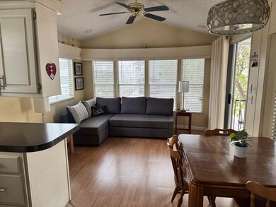 702 S Meridian Rd unit 151, Apache Junction, AZ 85120 - photo 3