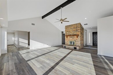 1274 Murls Lake Dr, Weatherford, TX 76085 - photo 3