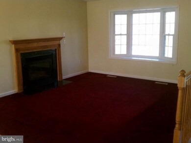 14 Mercedes Dr, Martinsburg, WV 25404 - photo 5