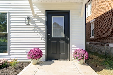 867 S 22nd St, Columbus, OH 43206 - photo 2