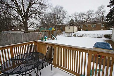 4024 Manor Ln, Des Moines, IA 50310 - photo 2