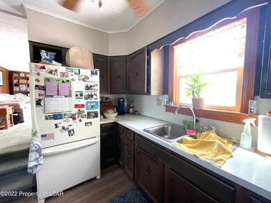 232 W Butler Dr, Drums, PA 18222 - photo 6