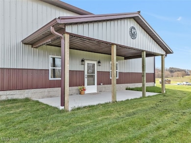 3190 Kensington Rd NE, Carrollton, OH 44615 - photo 5