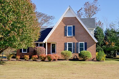 2231 Woodridge Dr, Winterville, NC 28590 - photo 2