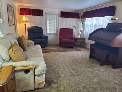 5434 Betmar Dr, Zephyrhills, FL 33542 - photo 7