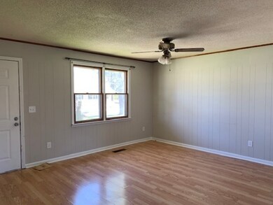 303 Hunt St unit 305, Manchester, TN 37355 - photo 3