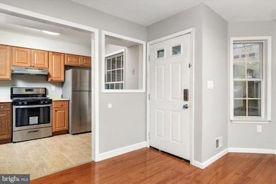 158 Mill Run E, Hightstown, NJ 08520 - photo 3