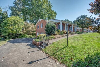 818 Hill St, Shelby, NC 28152 - photo 5