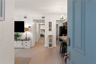 2513 Demere Rd unit 1, Saint Simons Island, GA 31522 - photo 6