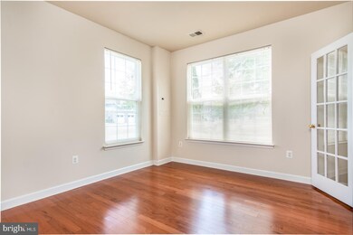 741 Collington Ct, Woodbridge, VA 22191 - photo 6