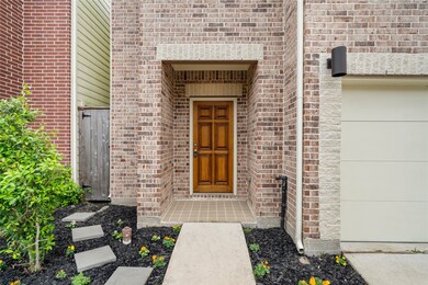 3732 Main Poplar Dr, Houston, TX 77025 - photo 3