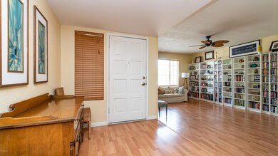 4626 E Paradise Ln-4