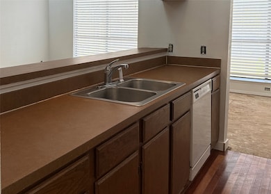 6723 Eastridge Dr unit 109B, Dallas, TX 75231 - photo 4