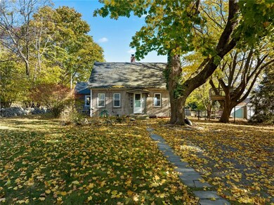 7 Emery Dr, Warren, RI 02885 - photo 3