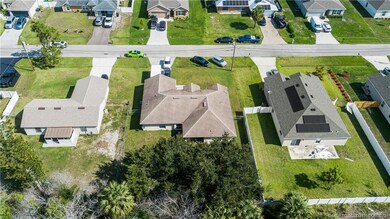942 SW McComkle Ave, Port Saint Lucie, FL 34953 - photo 5