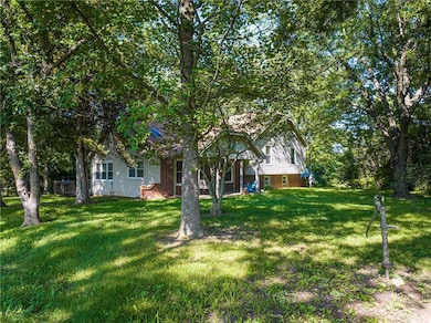 169 SW 800th Rd, Warrensburg, MO 64093 - photo 2