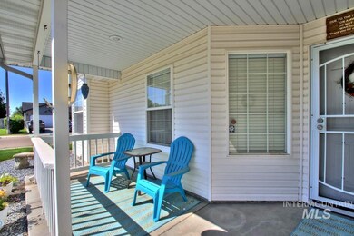 633 Teton Dr, Nampa, ID 83686 - photo 5