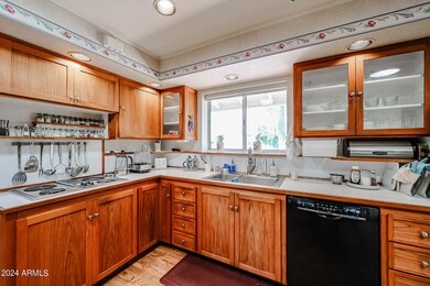 8644 N 15th Dr, Phoenix, AZ 85021 - photo 4