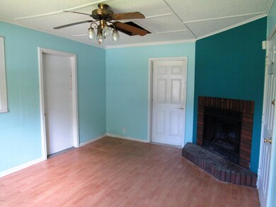 DEN VIEW 2