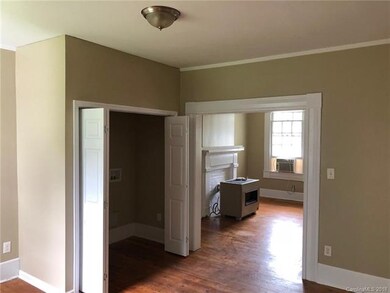 600 E Sharpe St, Statesville, NC 28677 - photo 4