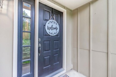 9410 Greenway Ln, Lenexa, KS 66215 - photo 2