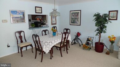 62 Roger Valley Ct, Parkville, MD 21234 - photo 3