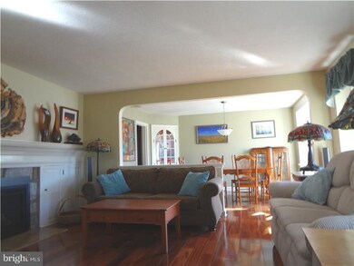 51 Oak Dr, Lansdale, PA 19446 - photo 5