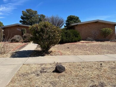 1600 Vista de Oro Dr, El Paso, TX 79935 - photo 3