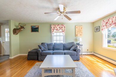 7 Cornfield Dr, Springvale, ME 04083 - photo 6