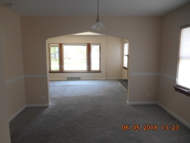 18325 Dundee Ave, Homewood, IL 60430 - photo 6