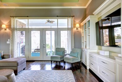 9521 Thixton Ln, Louisville, KY 40291 - photo 4